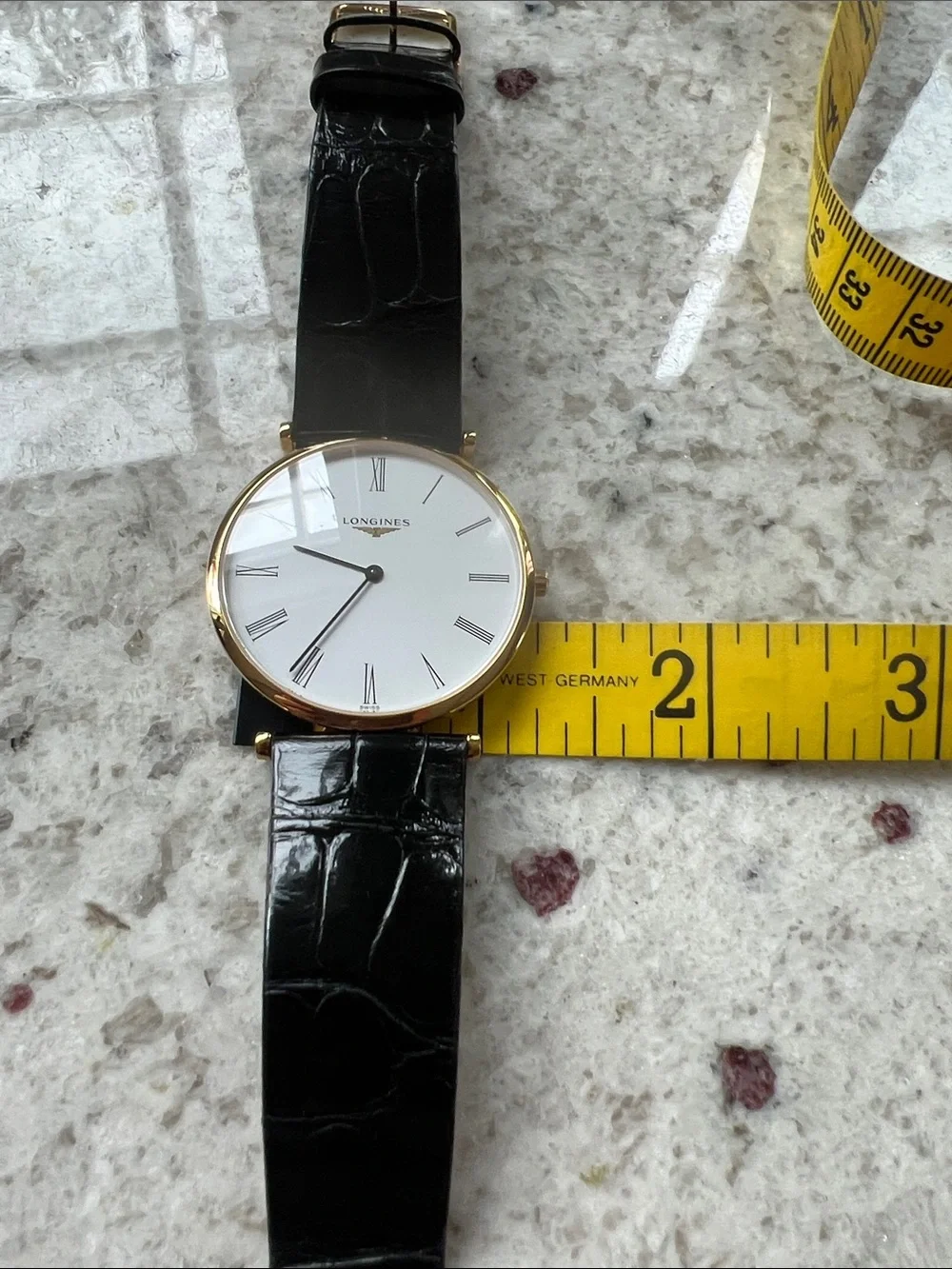 Longines elegant wristwatch